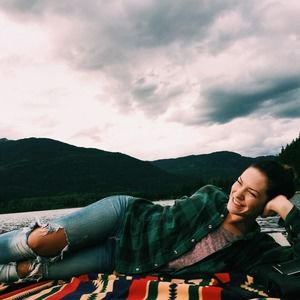 Meet your Posher, Leah